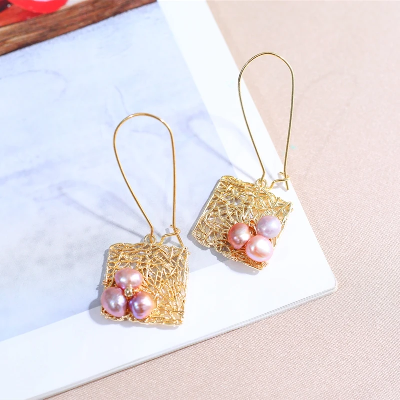 

Серьги DAIMI с жемчугом и квадратным узором, 6-7 мм, серьги с пресноводным жемчугом для женщин, подарок