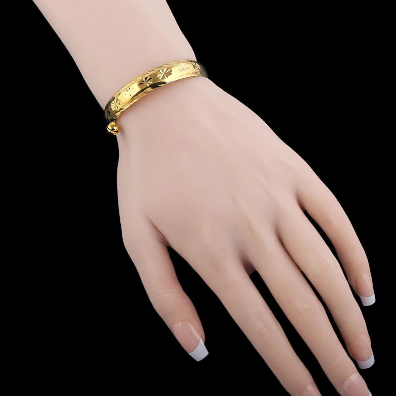 

Personalize Baby Bracelet Gold Color Adjustable Children Cute Bracelet No Fade Safty Jewelry New Born To Child Girls Boys Gift