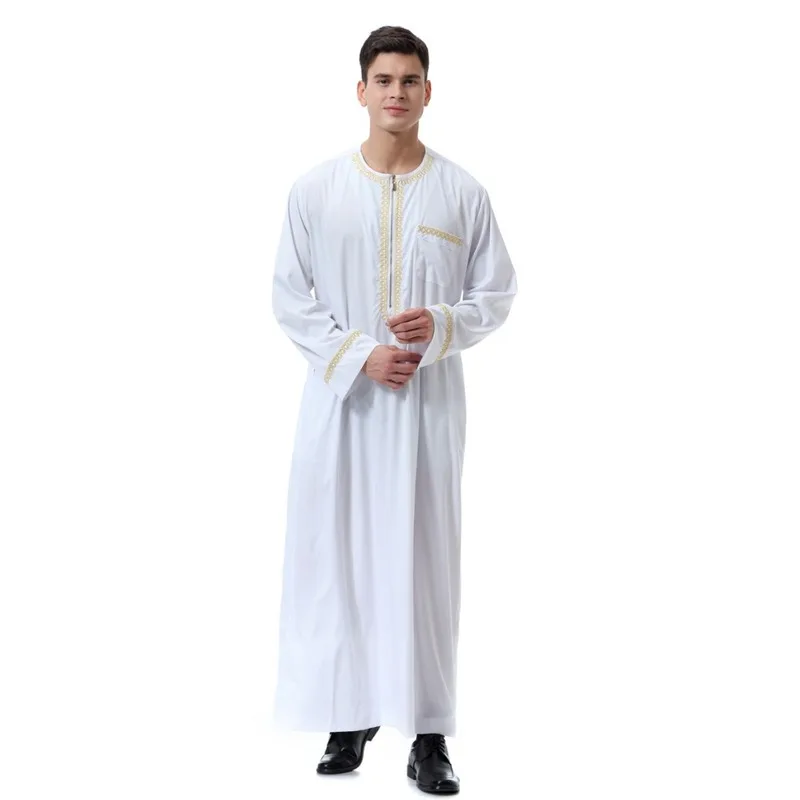 

2021 new New Men's islamic clothing Embroidery Muslim abaya moroccan saudis arab Caftan dubai Thobe turkish robes for male