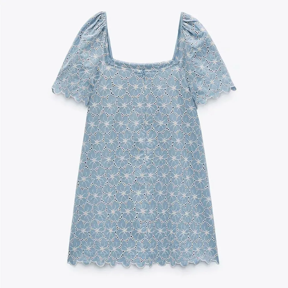 

2021 ZA new summer women's clothing blue square collar hollow embroidered short sleeve dress RA 2157221 2157/221