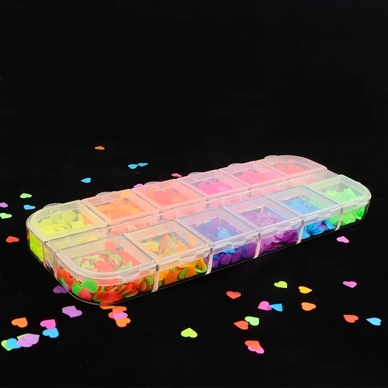 

Nail Art Sequins Heart Shaped Flakes 3D Glitter Holographic Art Glow In Dark Manicure Decor Fluorescence Luminous Nail Glitter