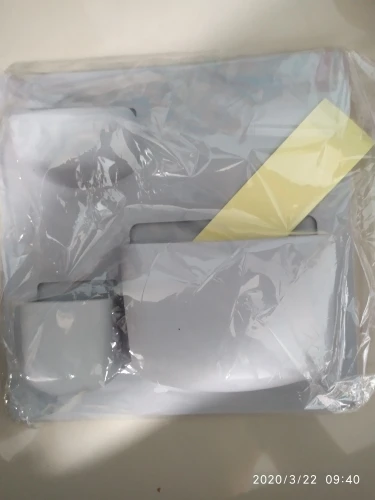 Пластиковый самоклеящийся стеллаж для хранения в кухонном холодильнике