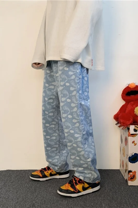 

Cashew flower straight jeans men's fashion brand Street fried hip hop ruffian handsome casual wide leg pants Hot On wholesale