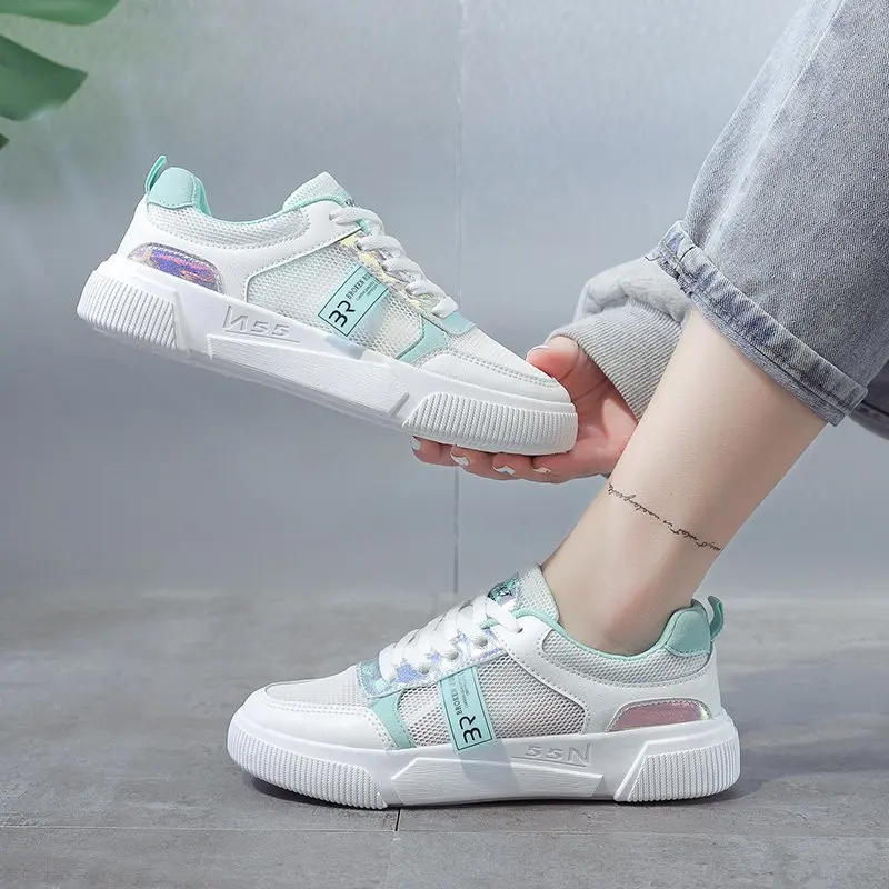 

Little white shoes women 2020 spring and summer shoes new breathable thin sports mesh wild hollow women's shoes Z836