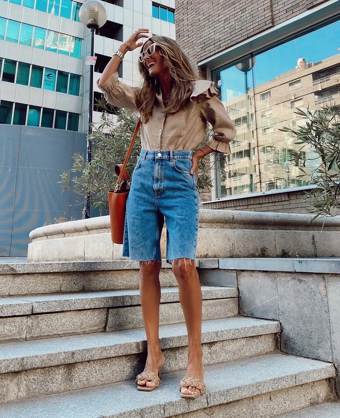 

Jeans Women 2021 High Waist Casual Button Fringed Denim Five-Quarter Pants Spring, Summer And Autumn Broken Pocket Girls Straigh