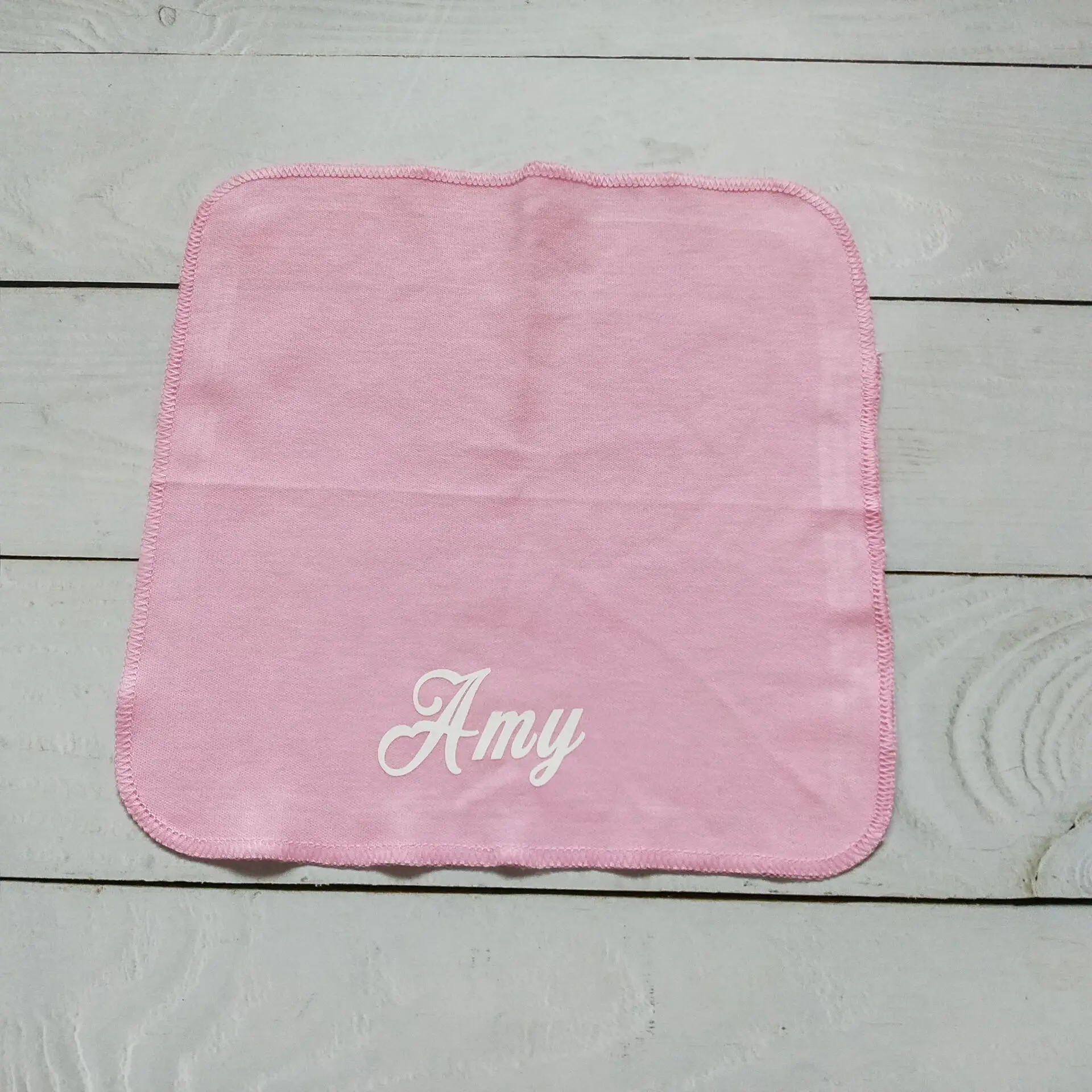 Baberos de algod&oacute;n con nombre personalizado para beb&eacute; reci&eacute;n nacido, pa&ntilde;uelo de toalla para babear, regalo para reci&eacute;n nacido, accesorio de alimentaci&oacute;n infantil-2