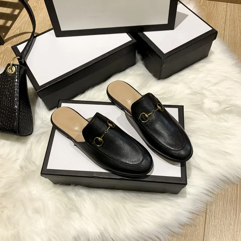 

2021 Top Designer Women's Slipper Summer Fashion Leather Embroidered Flat Sandal Size 35-41