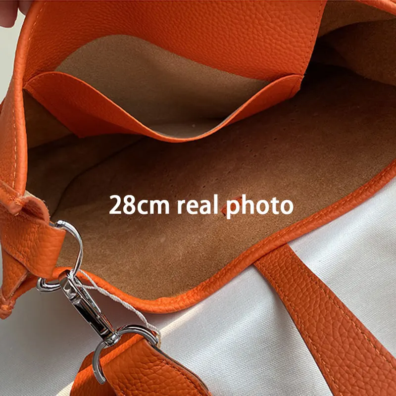 

Mini 18 cm Hollow Soft Cow Leather Women's Bucket Bag New arrival Women high quality Shoulder Messenger Bag design Handbags Sac