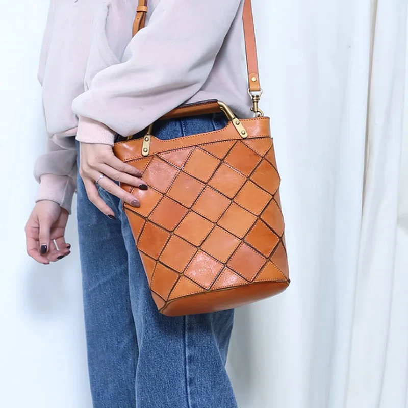 

Luxury Handbags Women Bags Designer 2022 Winter New Genuine Leather Retro Shoulder Bags Versatile Plaid Leisure Messenger Bag