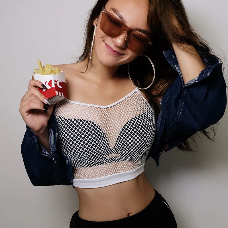 Женские сексуальные майки летние модные сетчатые открытые женские топы
