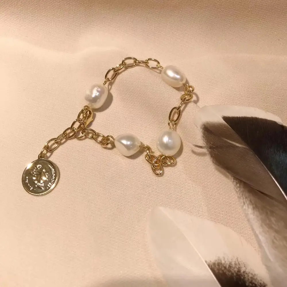 Жемчужный жемчужный браслет с монетами классический женский лаконичного