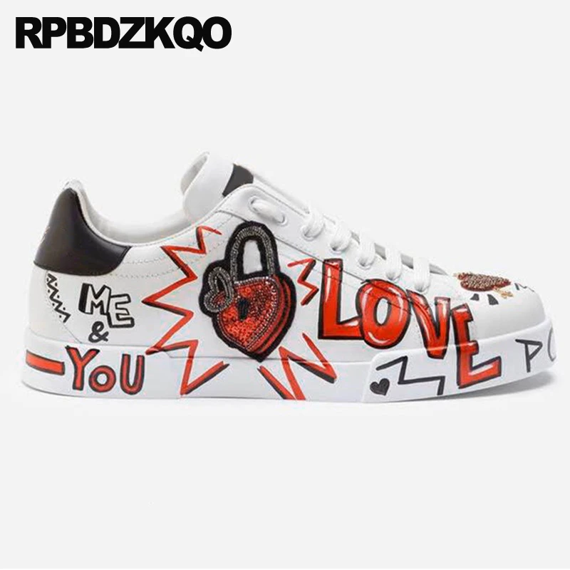 Дизайнерская обувь Китайские кроссовки на плоской подошве с вышивкой Женские из