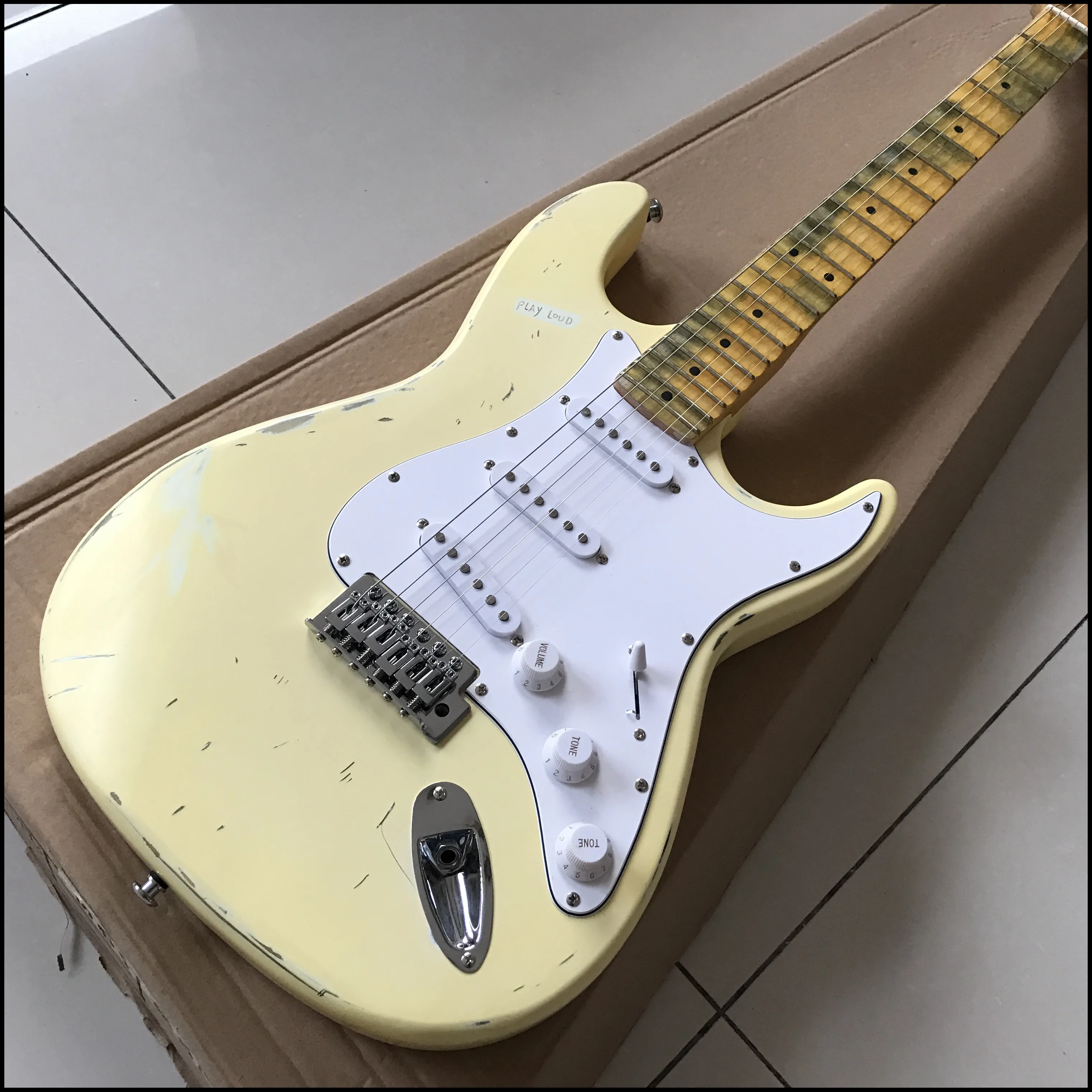 

Новая китайская кремовая цветная электрогитара, мощная ручная гитара, Горячая продажа Высококачественная 6 струн гитара