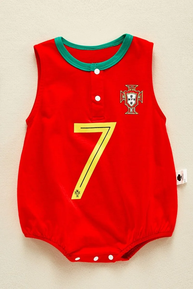

2021 Babysuits Sleeveless Velvet Baby Romper Newborn Soccerball Clothes for Newborns Jumpsuit Tracksuits for Boys Girls 3-18m