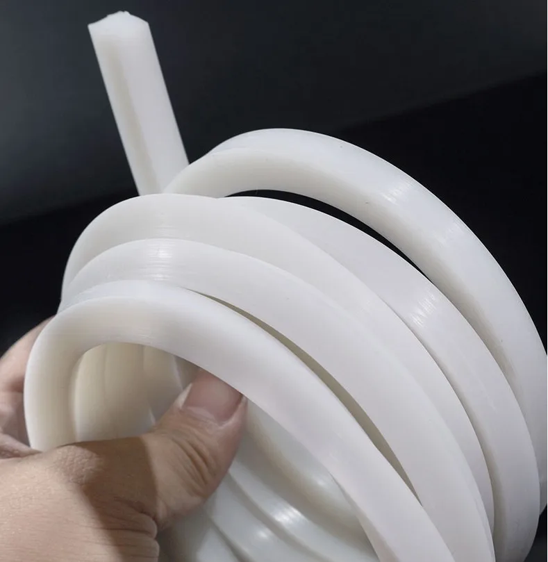 Прочная силиконовая резиновая уплотнительная лента термостойкая Квадратная 2 мм