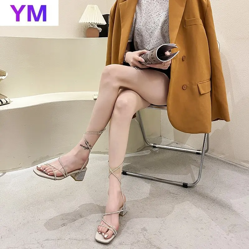 Женская обувь на плоской подошве пляжные летние лодочки с перекрестными