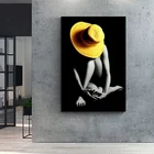 Современная черно-белая сексуальная обнаженная фотография стены желтая девушка с шляпой плакаты портретная картина украшение для дома