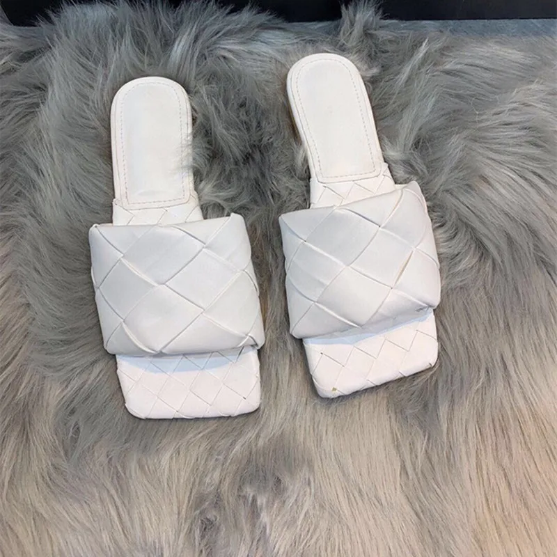 

Hjwsfdcai Designer Brand Weave Slippers Genuine Leather Casual Women Shoes Fashion Square Toe Flat Outdoor Beach Shoes Sandals