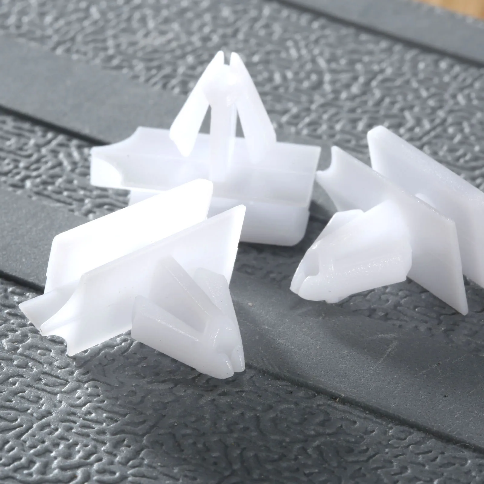 

50pcs 11mm White Car Fastener Clips Panel Auto Interior Fastener For Replaces GM 10323057 Pontiac Grand Prix 2004-On