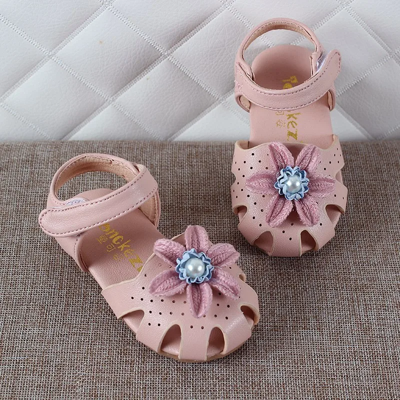 Босоножки для девочек кожаные Нескользящие кроссовки начинающих ходить детей