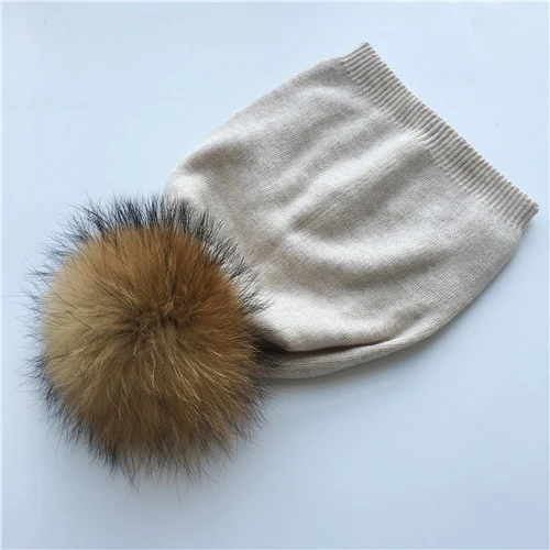 Beige natural fur Вязаная шапка из натурального меха енота с помпонами, женские шапки бини, кашемировая зимняя шапка, Женская хлопковая шапка Skullies, шерстяная шапка - Цвет: Beige natural fur