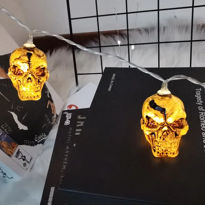 Гирлянда с черепами светодиодный питанием от аккумулятора USB для спальни