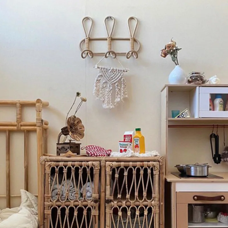 

Garment Wall Hooks Hat and Clothes Organizer Hanger Rattan Hanger Rack Great as Kids Room Decoration FBS889