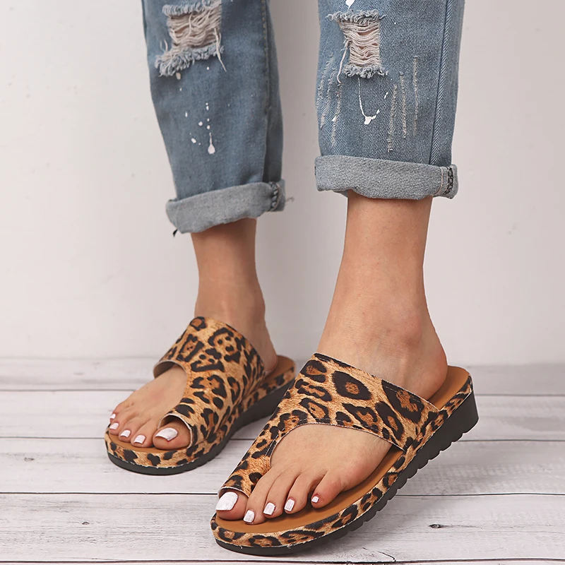 Сандалии женские ортопедические на плоской подошве удобные босоножки из