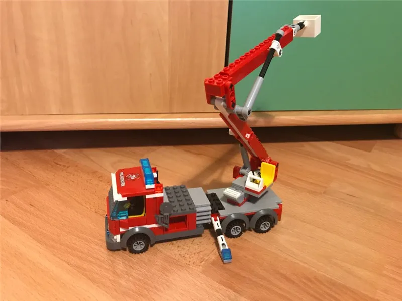 244 шт. городской пожарный воздушная лестница грузовик строительные блоки наборы