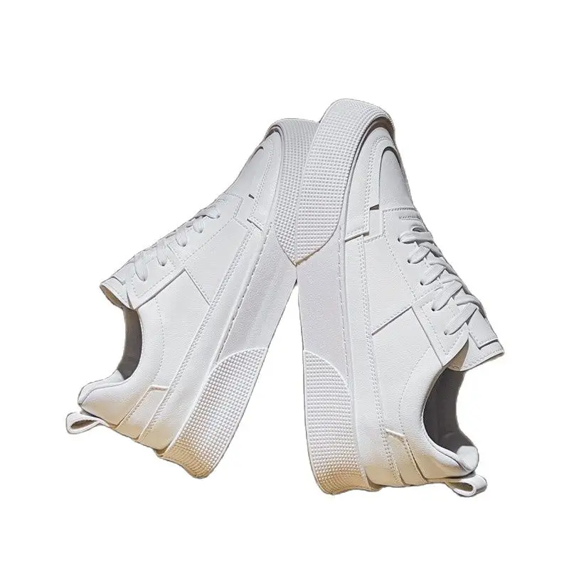 

2021 новые белые туфли для мужчин дикий тренд белые туфли мужские обувь, плотно сидящая на ноге для отдыха весенние белые мужские туфли