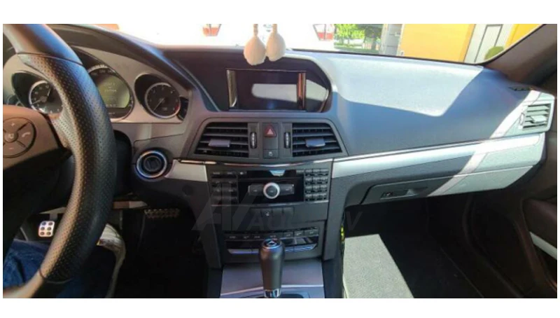 

car touch screen video audio player GPS head unit for Benz E W207 2010 auto multimedia player stereo radio tape recorder