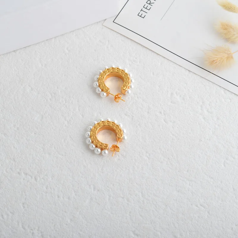 

Half circle pearl earrings pearl earrings 2021 new earrings