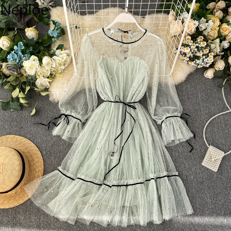 Neploe лоскутное платье-трапеция с высокой талией круглым вырезом на шнуровке