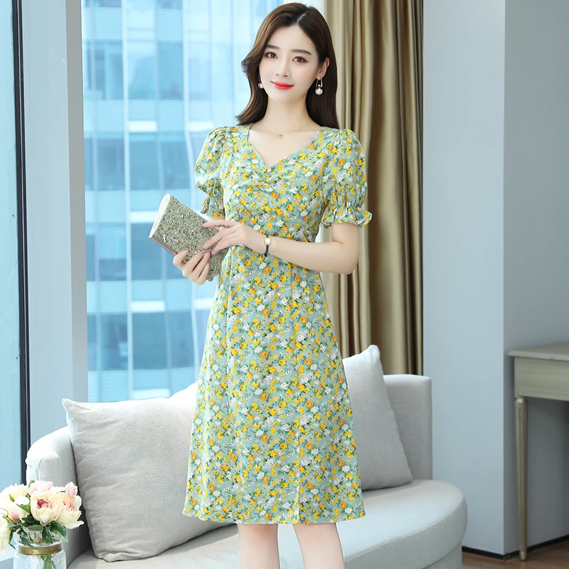 

Plus Size Summer Floral Chiffon Midi Dress 2021 Vintage Korean Sweet Women Party Vestidos Casual Sexy V-Neck Boho Beach Sundress
