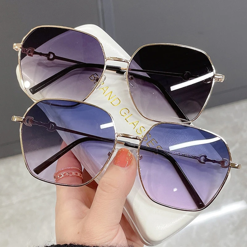 

Square Gradient Sunglasses Women Ins Popular Fashion Metal Jelly Color Eyewear Shades Sunglasses Brand Design Oculos UV400