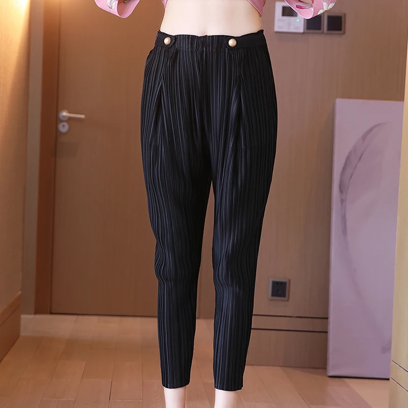 Pants Women Spring Summer New Elastic Miyake Peated Solid Color Ankle-Length Harem Pant For Woman 45-75kg