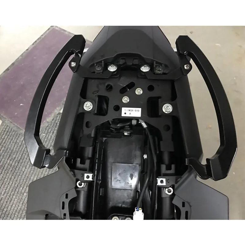 

Yamaha mt-07 fz07