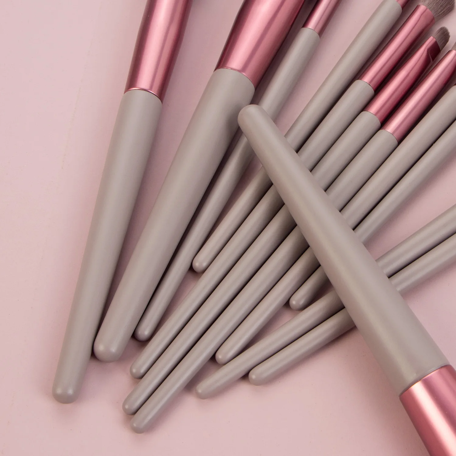 Набор кистей для макияжа профессиональные с деревянной ручкой супер мягкие