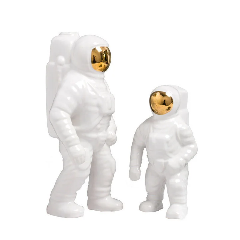 

Pure White Astronaut Ceramics Ornaments Explorer Character Statue Desk Decoration Creative Flower Insert Nordic Home Decor