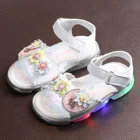 Лето 2021; Детская обувь с подсветкой; Пляжная обувь на мягкой подошве; Светящаяся обувь; Сандалии для девочек; Обувь для маленьких девочек; Распродажа