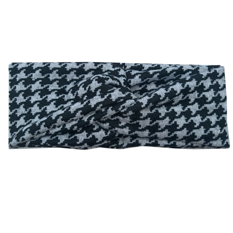 

T195005 A Stylish Black And White Lady's Headband With New Stretch Plaid