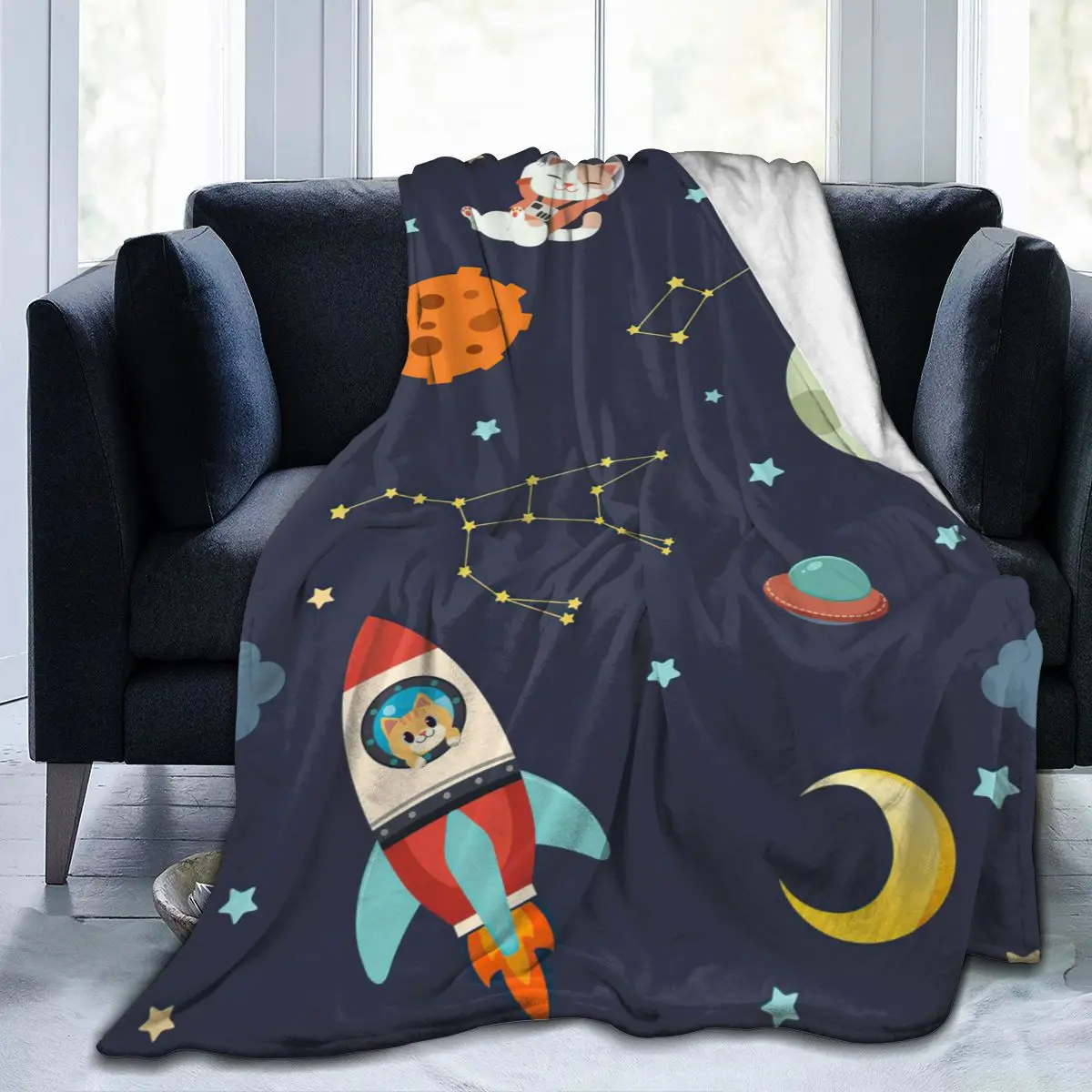 

Super Soft Sofa Blanket Sublimation Cartoon Cartoon Bedding Flannel Played Blanket Bedroom Decor for Children and Adults 13