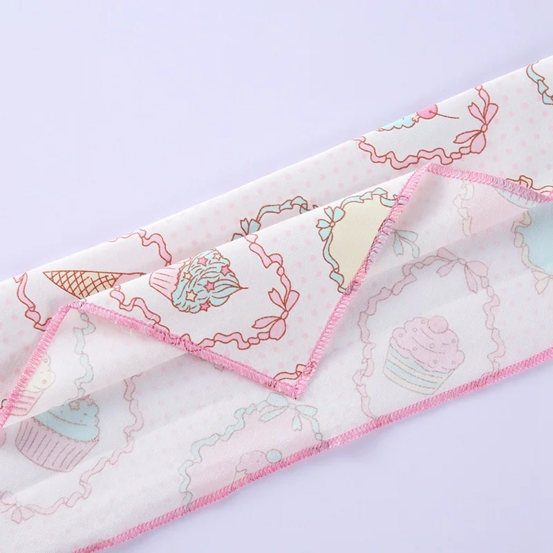 

Pet Dogs Printed Bandanas Cotton Scarves Cute Triangle Towel Bibs For Puppy Cats Birthday Gifts Dog Accessories Blue Pink Colors