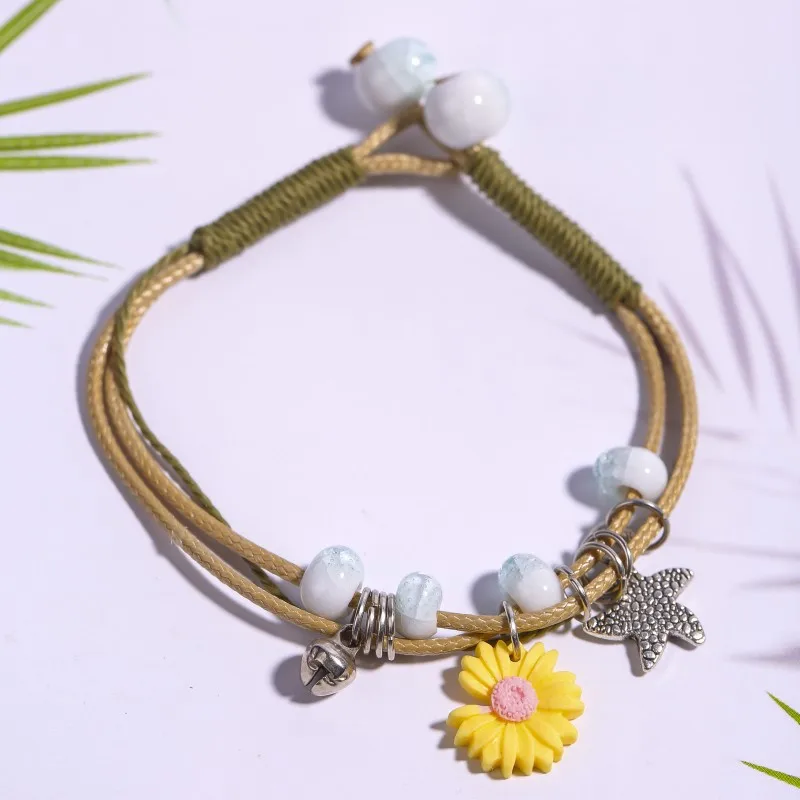 

Simple Hand-Woven Ceramic Pendant Multicolor Cartoons Small Daisy Couple Bracelets Girl Jewelry Girlfriend Gift Women Bracelet