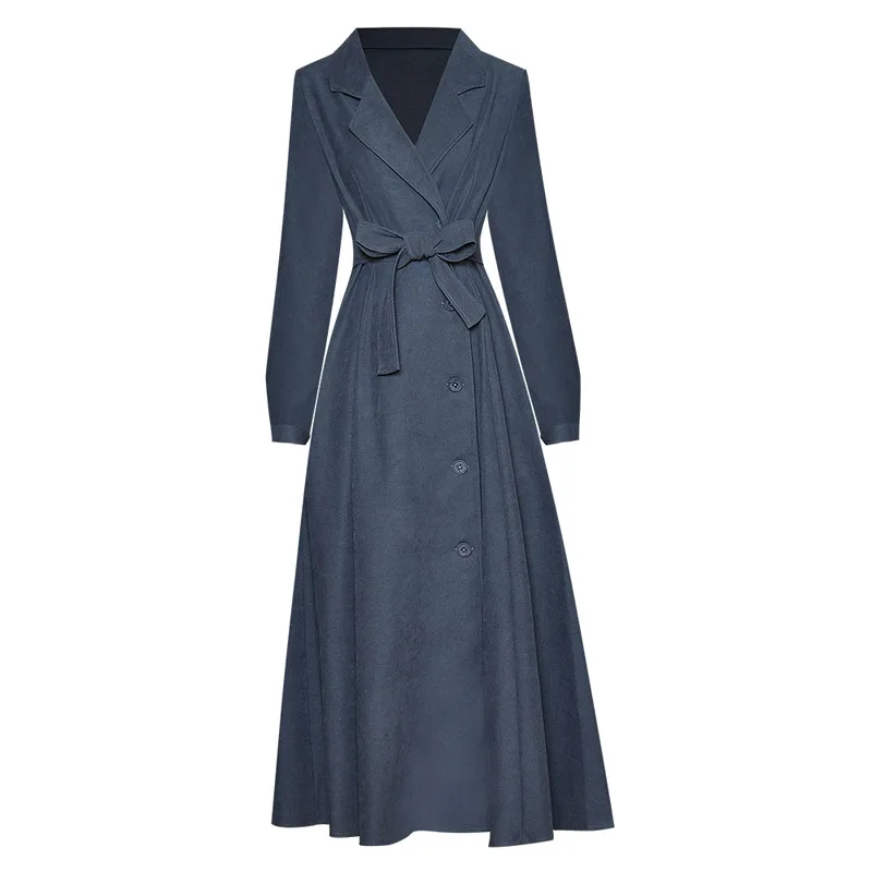 

Однобортное платье с отложным воротником и длинным рукавом