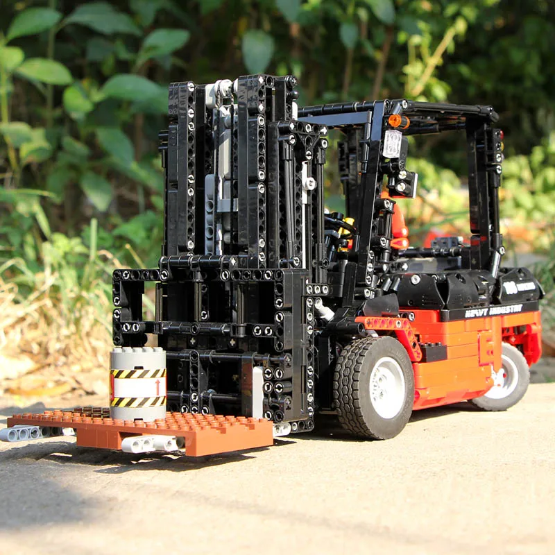 Technic серия Автопогрузчик Mk II грузовик совместимые строительные блоки кирпичи мощность двигатель функция автомобиля игрушки Дети подарок 3681