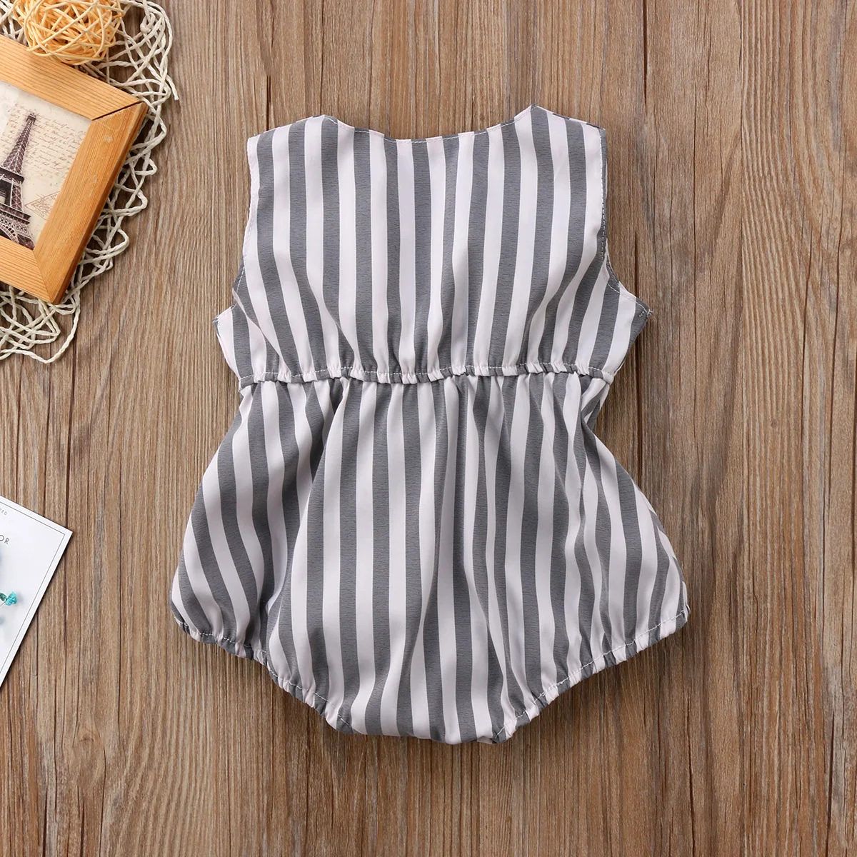 

Summer Newborn Toddler Baby Girls Cotton Sleeveless V-Neck Covered Button Bow Striped Bodysuit Playsuit Clothes Outfit 0-24M