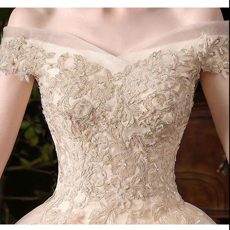 

Wedding Dress 2021 Elegant Champagne Boat Neck Wedding Gowns Vestido De Noiva Luxury Lace Embroidery Plus Size Bride Dress