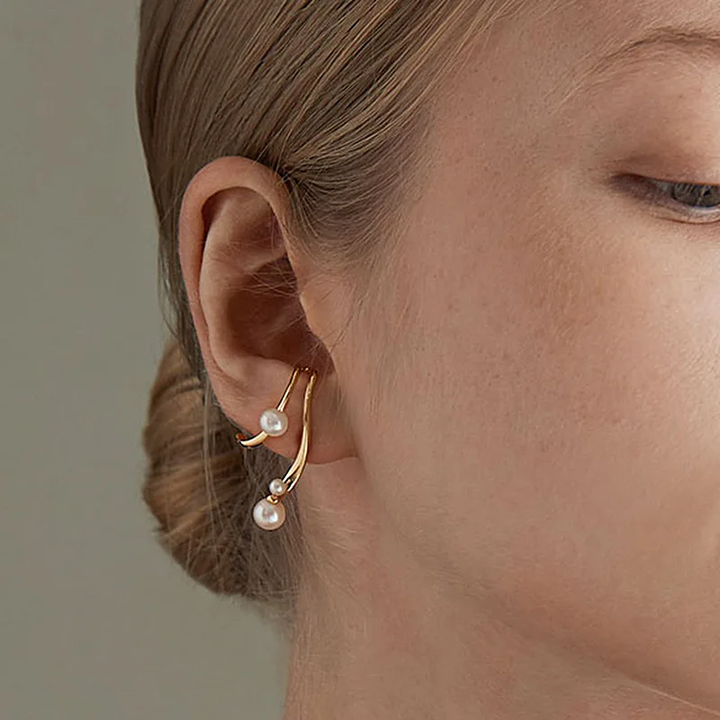 

2021 new creative design line shaped pearl earrings retro temperament South Korea simple fashion women's earrings jewelry gifts