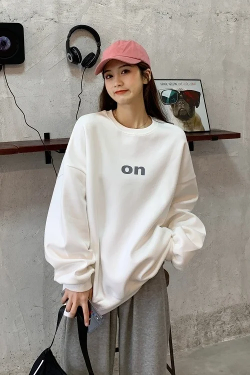 

Fleece-lined Thick Loose Round Neck Sweater